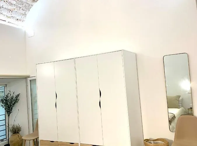 Nice Downtown Loft Apartment *