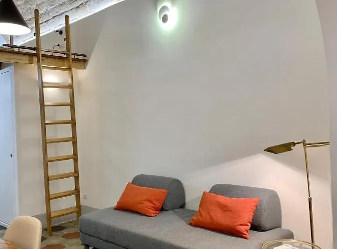 Nice Downtown Loft