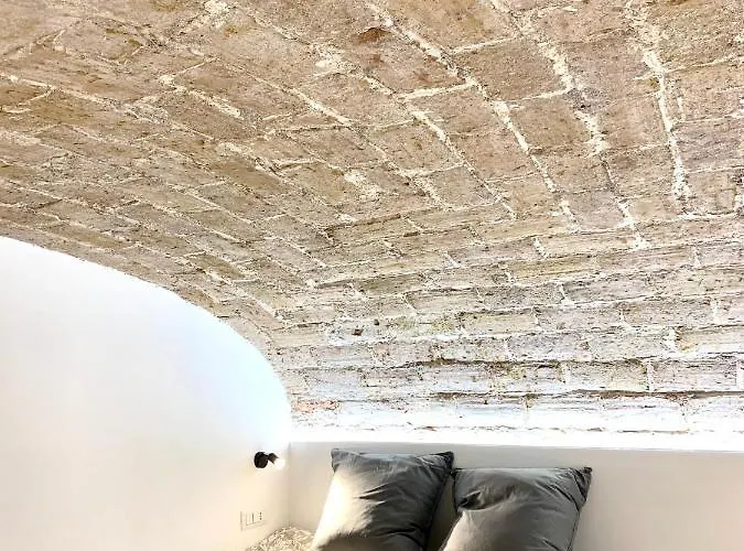 Nice Downtown Loft Apartment *